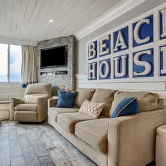 Seaside Villa Ocean View Studio at Top of the Gulf w/ Pool, Beach Access, Sleeps 4 | Daily Access to Local Activity Experiences