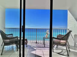 Once Upon A Dream Beachfront Condo at The Summit w/ Balcony, Pools, Gulf Views, Sleeps 5 | Daily Access to Local Activity Passes - Image 2