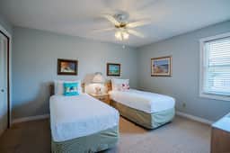 Horizon Breeze Family Escape 2BR Condo at Horizon South w/ Pools, Hot Tub, Walk to Beach, Sleeps 4 | Daily Access to Local Activity Offers - Image 3