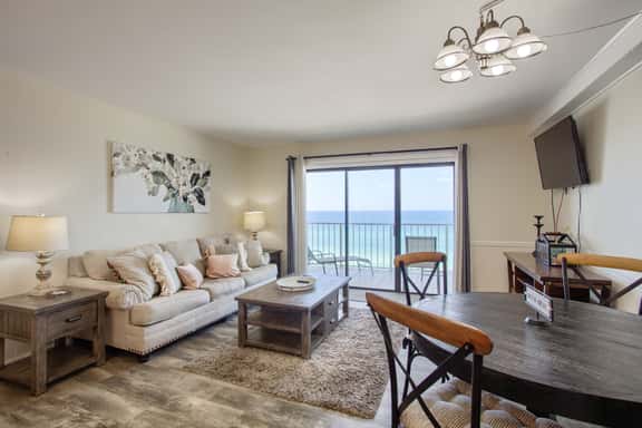 Ocean View Retreat Beachfront Condo at The Summit w/ Balcony, Pools, Gulf Views, Sleeps 5 | Daily Access to Local Activity Highlights - Image 1