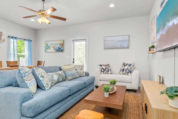 Pointe of Paradise - 3BR Near the Beach - Image 1