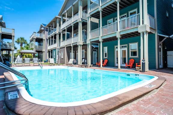 SeaEsta Luxe Retreat 4BR Home in Panama Dunes w/ Pool, Walk to Beach, Sleeps 12 | Daily Access to Local Activity Opportunities - Image 1