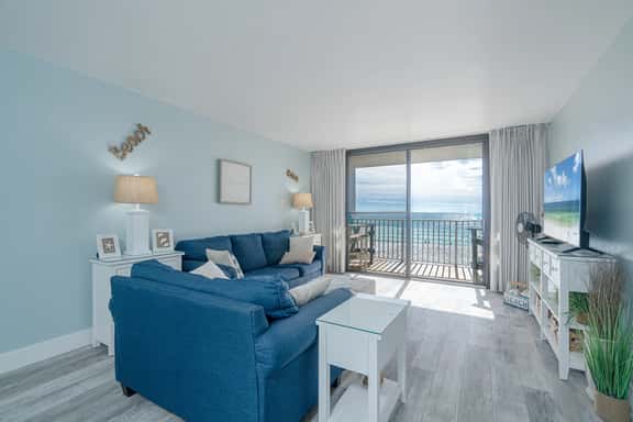 Edgewater Oasis Beachfront Condo at Edgewater Resort w/ Pools, Golf, Hot Tubs, Sleeps 5 | Enjoy Access to Local Activities Daily - Image 1