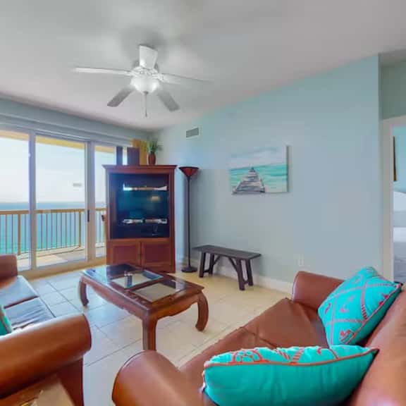 Sunrise Serenity Resort Condo at Sunrise Beach w/ Gulf Views, Pools, Balcony, Sleeps 10 | Daily Access to Exclusive Local Activities - Image 1