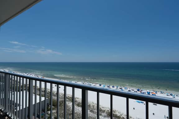 Jellyfish Cove 1BR Condo at The Summit w/ Oceanfront Views, Balcony, Pools, Sleeps 5 | Daily Access to Local Activity Inclusions - Image 2