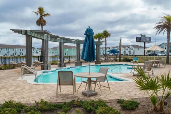 Shadow Lake Retreat 3BR Home Near Beach w/ Community Pool, Patio, Sleeps 6 | Enjoy Daily Access to Local Activity Selections - Image 2